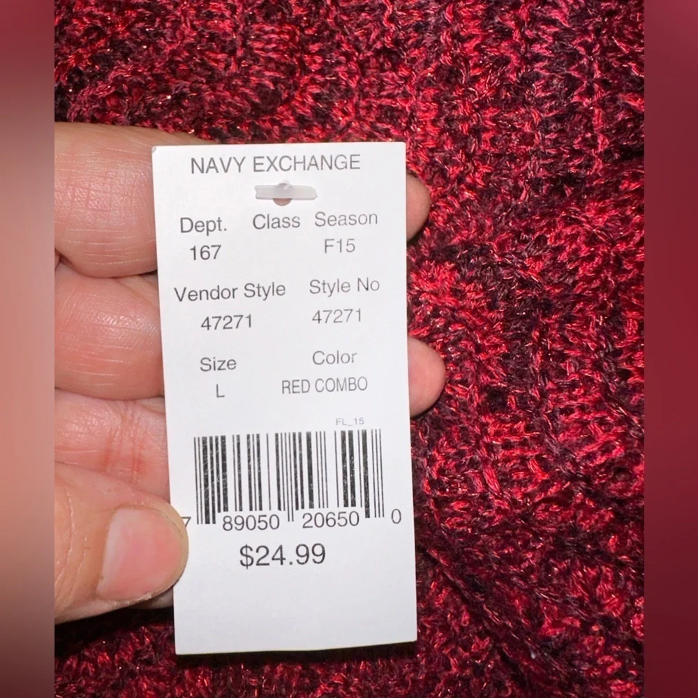 #knitsweater #redsweater #goldsweater